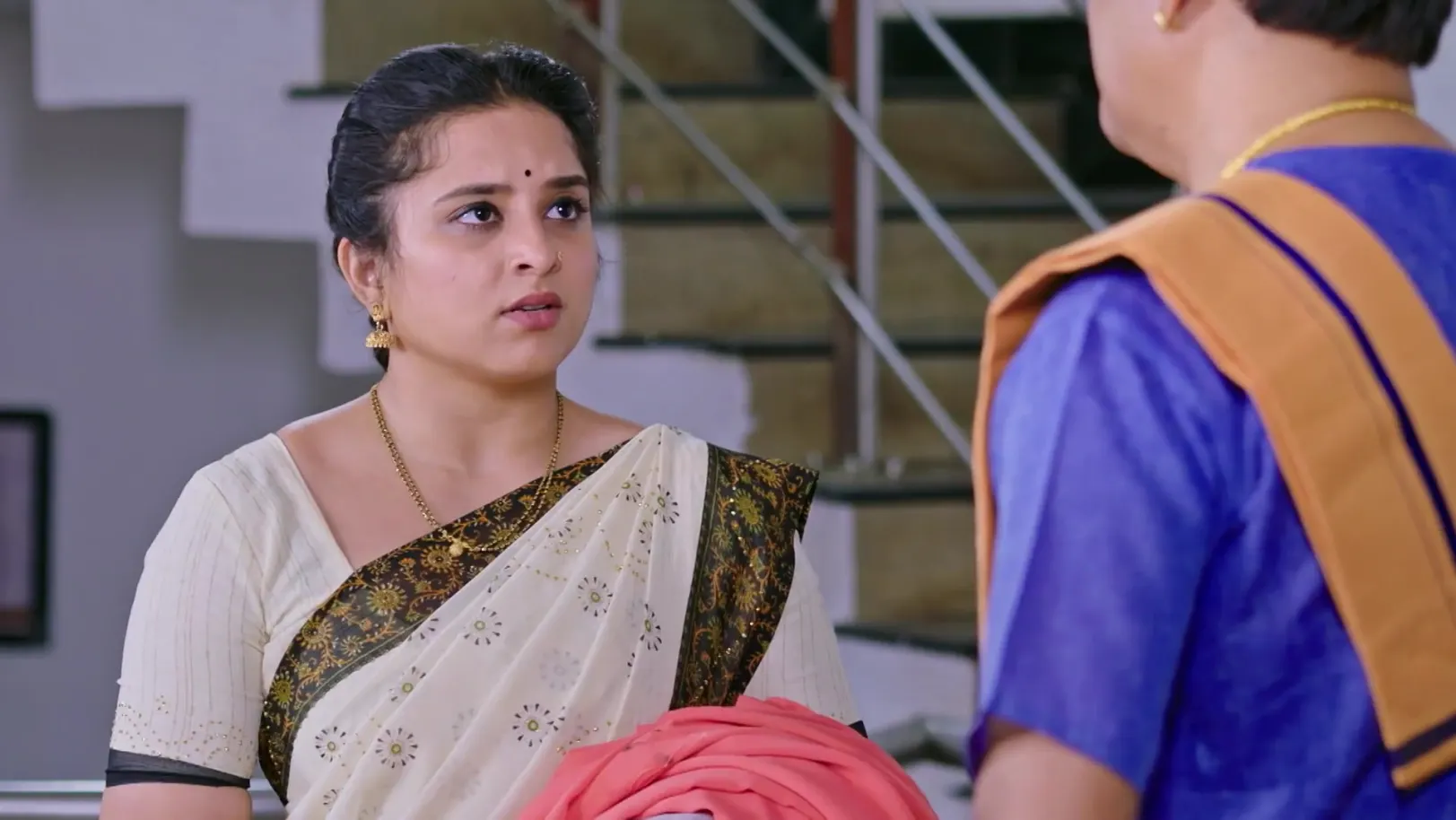 Narasimha Praises Chandana - Lakshmi Nivasa Narasimha Praises Chandana - Lakshmi Nivasa