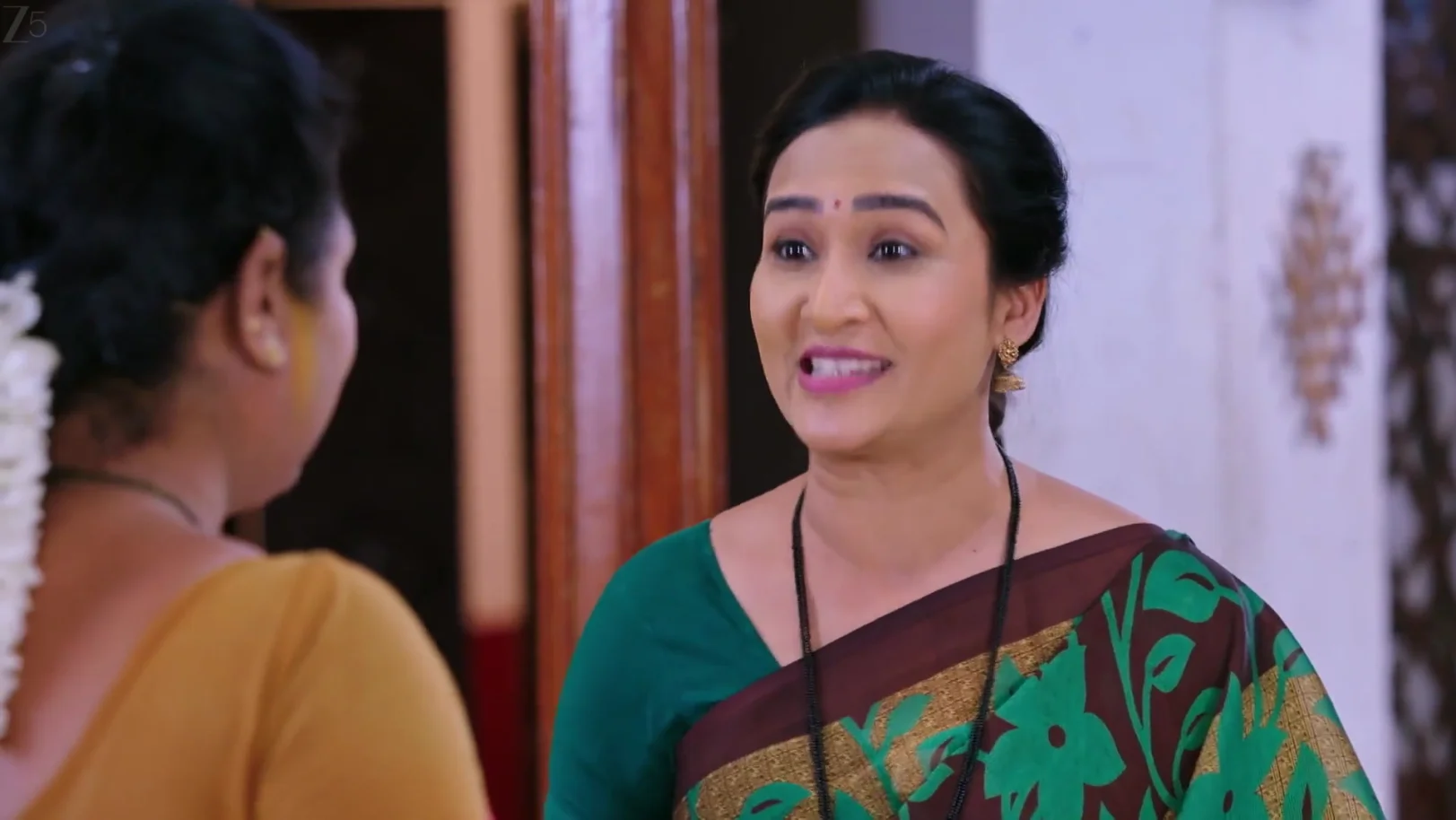 Kantamma Sows Doubts in Vishalakshi’s Mind - Shravani Subramanya Kantamma Sows Doubts in Vishalakshi’s Mind - Shravani Subramanya