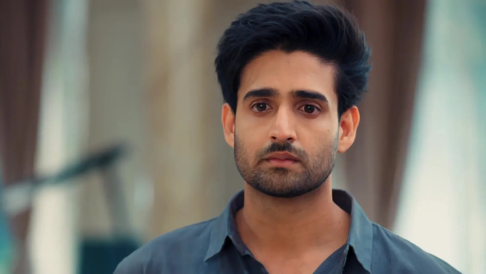 Rekha Calls Jagadhatri and Shivay Home - Jagadhatri Rekha Calls Jagadhatri and Shivay Home - Jagadhatri