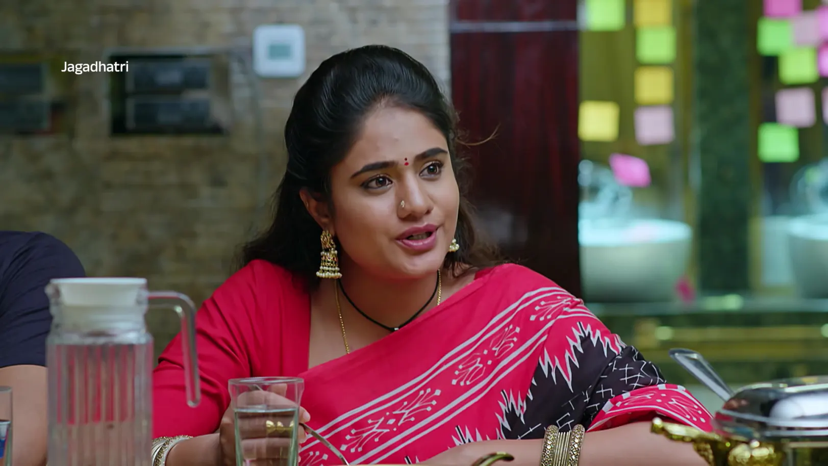 Nishika Tries to Steal Kaushiki's Pendrive - Jagadhatri - Promo Nishika Tries to Steal Kaushiki's Pendrive - Jagadhatri - Promo