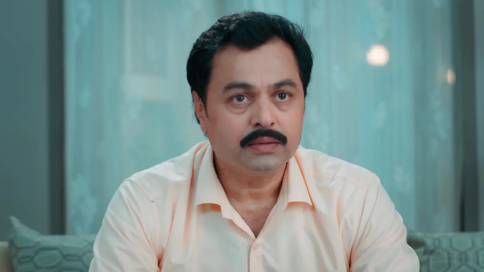 Adhira Brings a Gift for Swanandi 19th February 2026 Webisode Adhira Brings a Gift for Swanandi 19th February 2026 Webisode