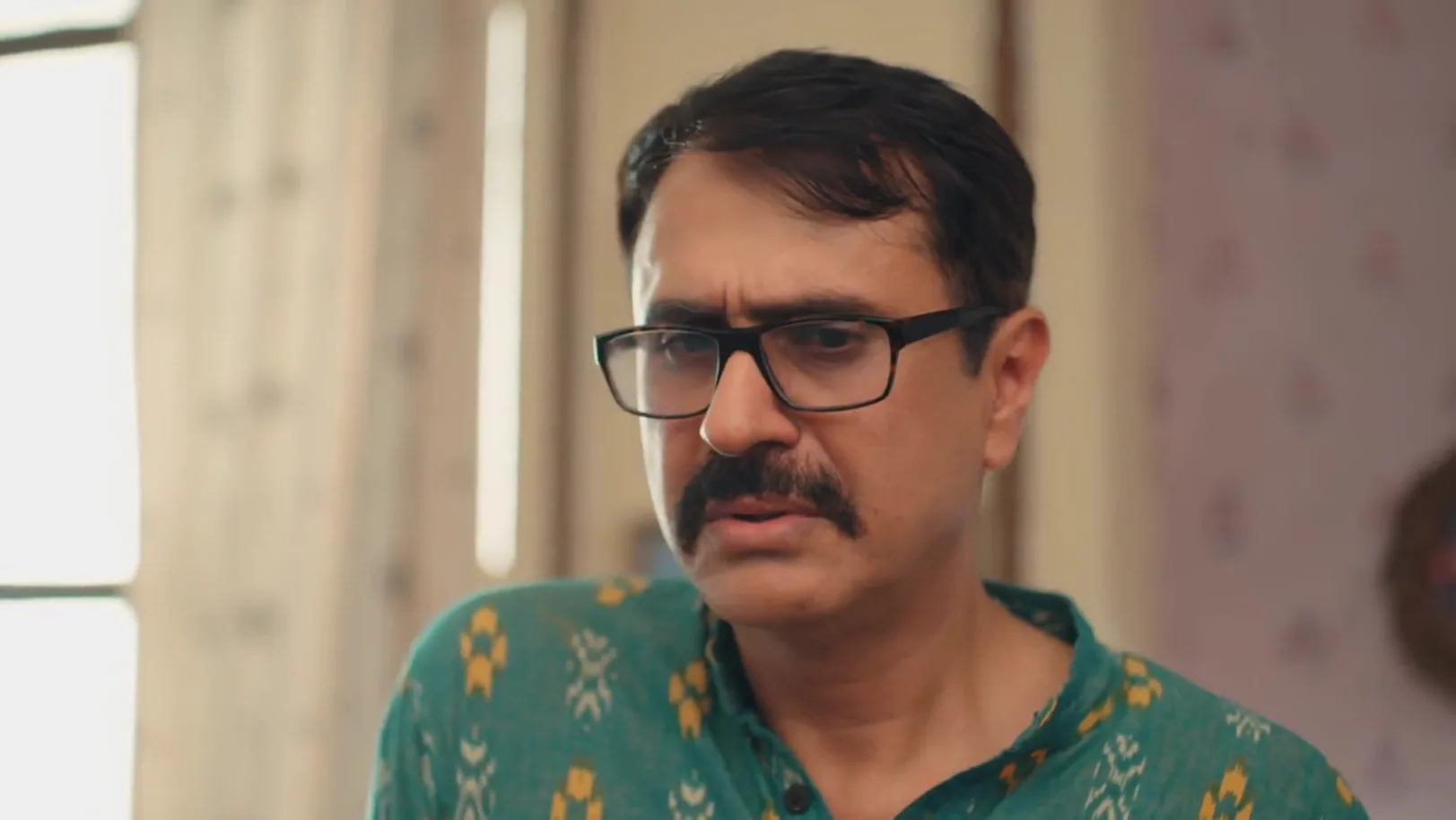 Rekha Instigates Jagdish against Jagadhatri - Jagadhatri Rekha Instigates Jagdish against Jagadhatri - Jagadhatri