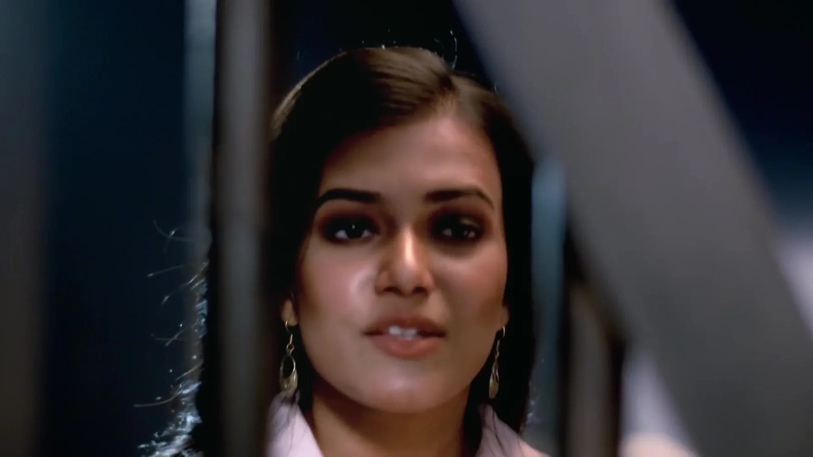 Kusum Saves Indrani from an Attack 16th February 2026 Webisode Kusum Saves Indrani from an Attack 16th February 2026 Webisode