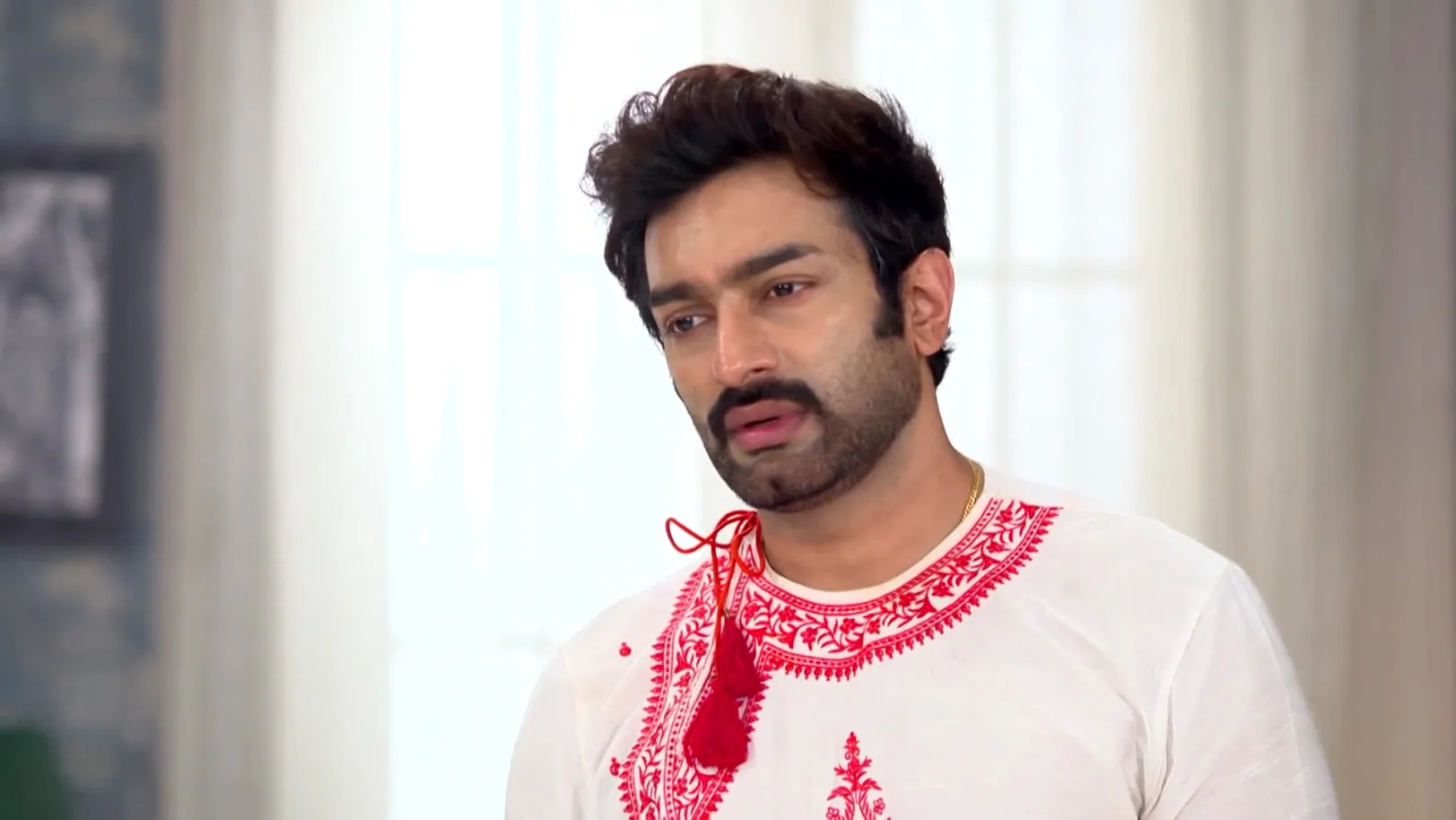 Apu and Arya Fight - Chirodini Tumi Je Amar 