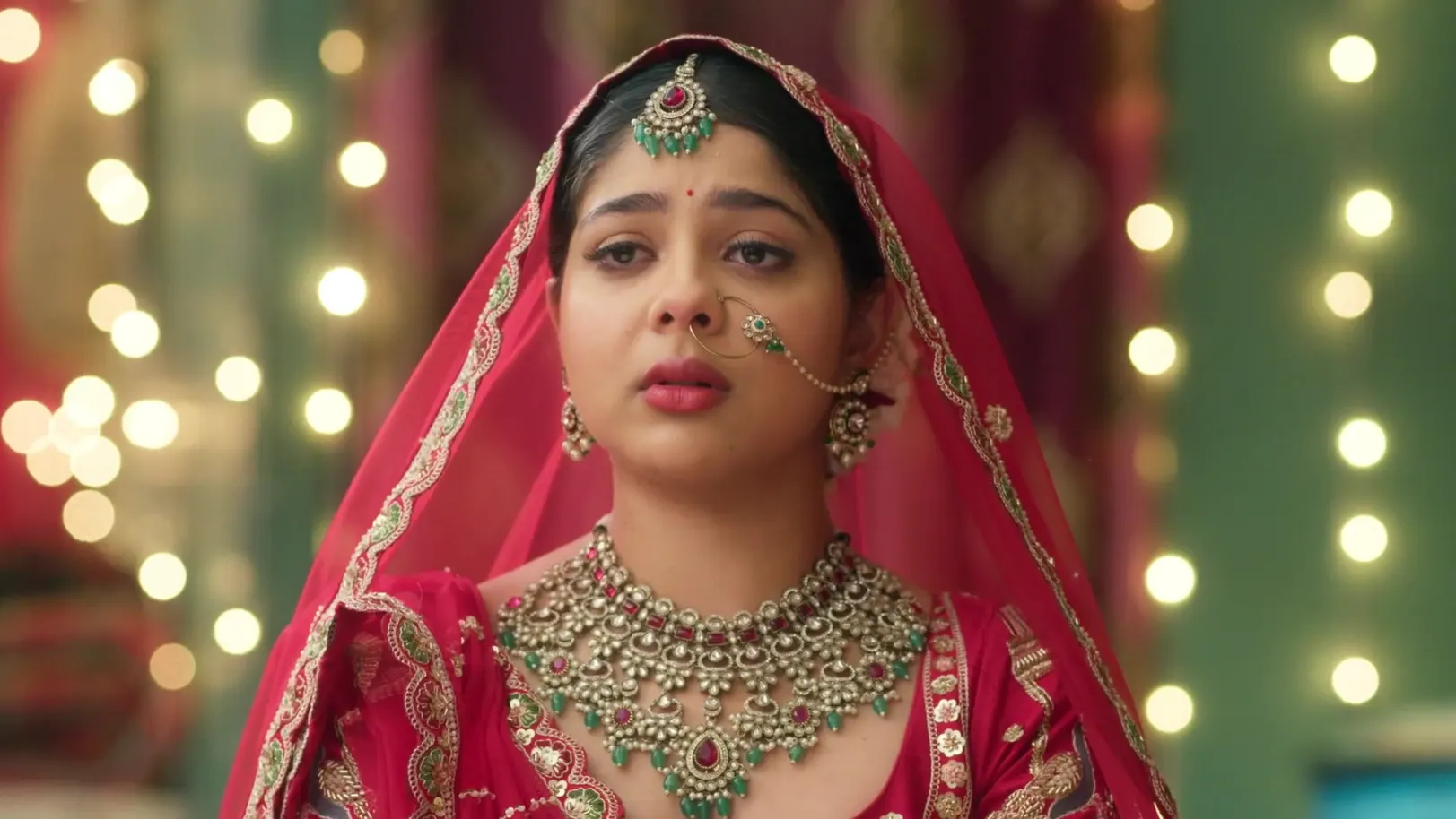 Gayatri Visits Anu Before Her Wedding - Tumm Se Tumm Tak 