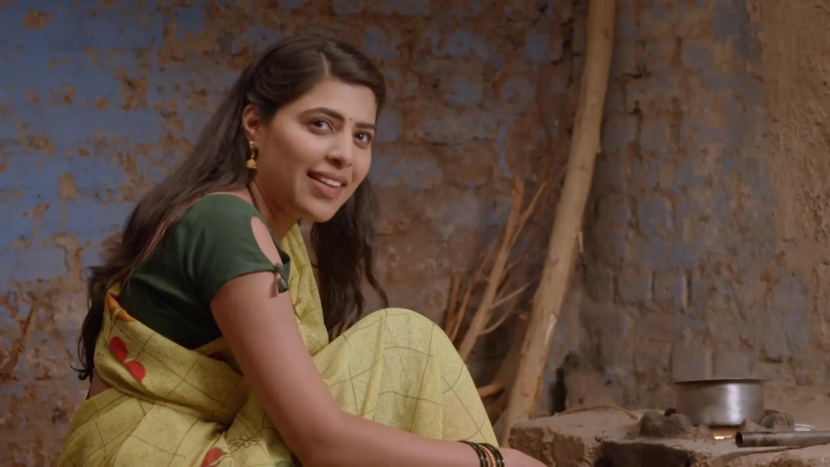 Jamkar Tries to Dig Details of Devi 27th February 2026 Webisode