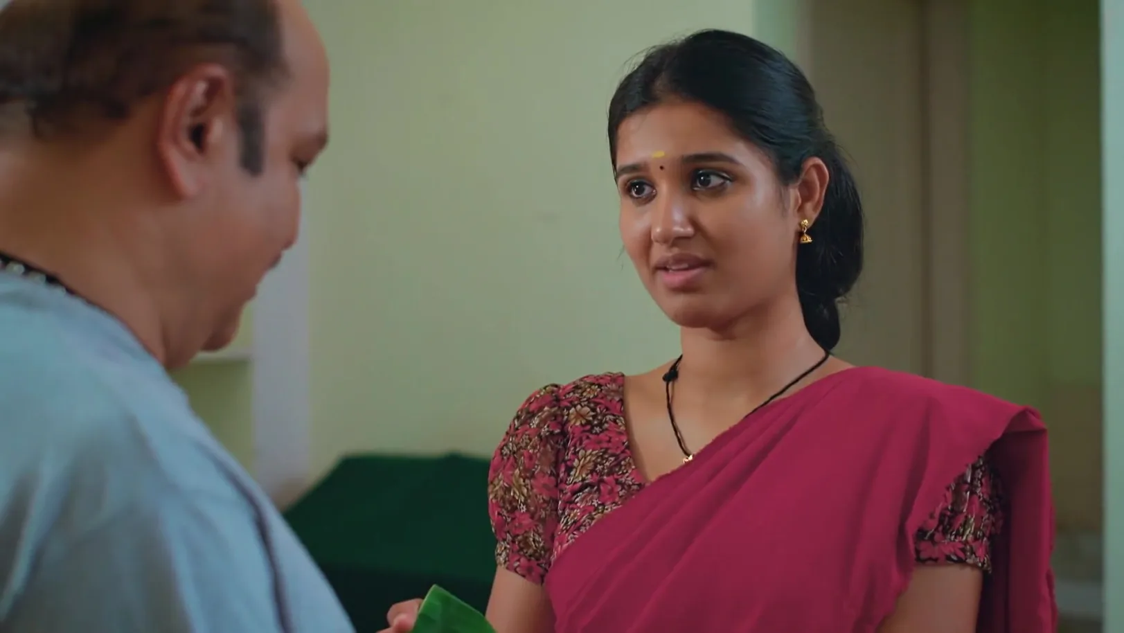 Mahi Praises Kalyani 25th February 2026 Webisode Mahi Praises Kalyani 25th February 2026 Webisode