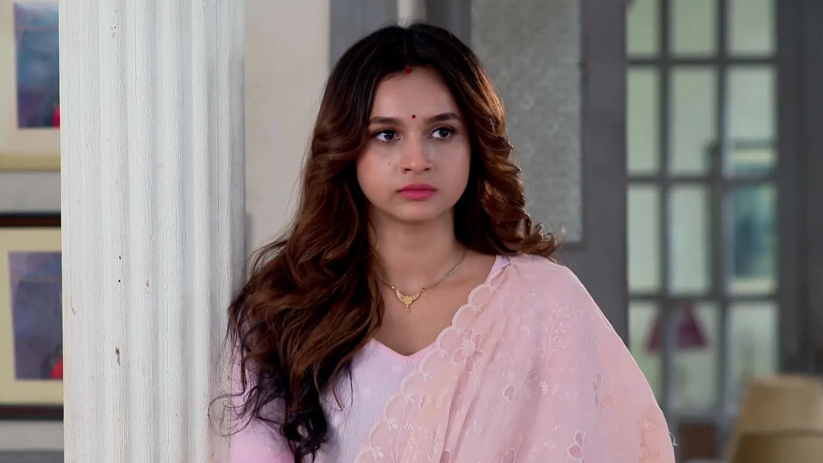 Bonolata Feels Uncomfortable - Kone Dekhaa Alo 