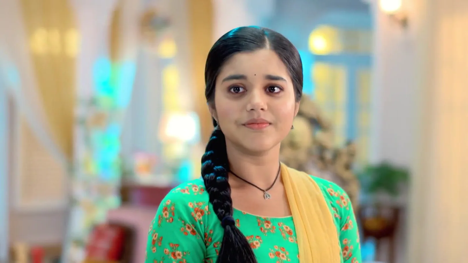 Megha Gives Ishan Dugged Sweet - Kusum Megha Gives Ishan Dugged Sweet - Kusum