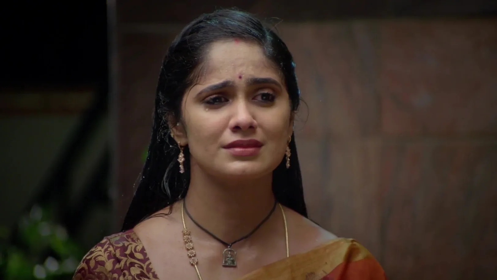 Aayli Tries to Advise Paavai 4th March 2026 Webisode