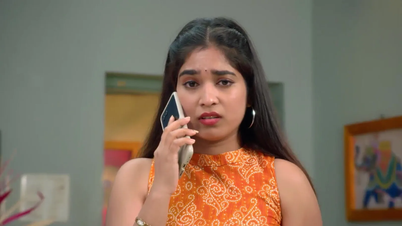 Rithika's Act Annoys Ponni - Ayali 