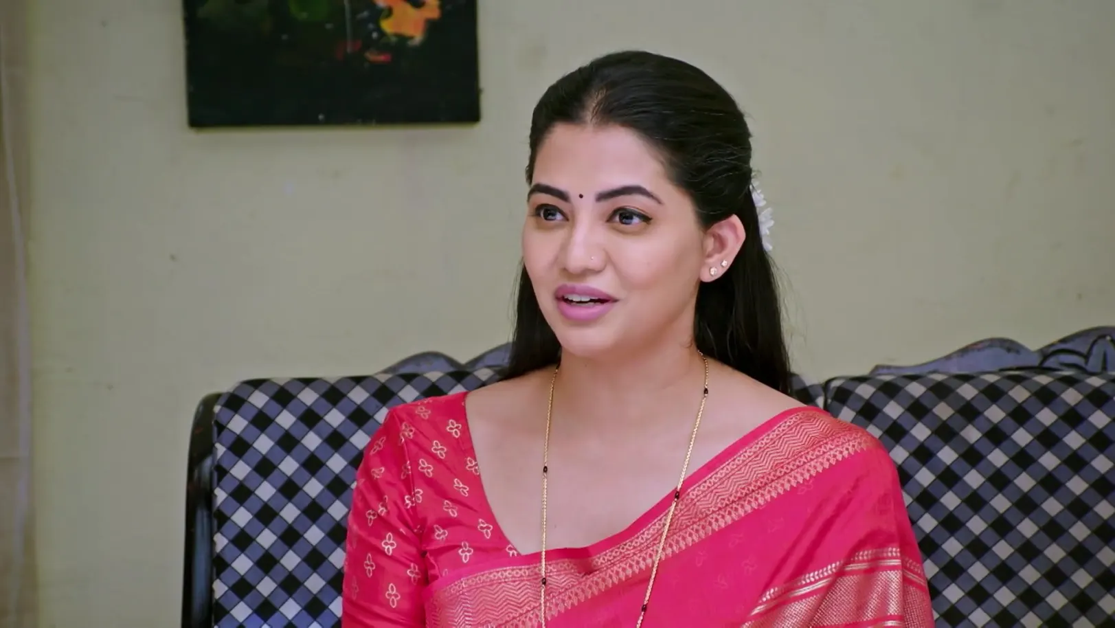 Bhavana Informs Her Parents about Her Business - Lakshmi Nivasa 