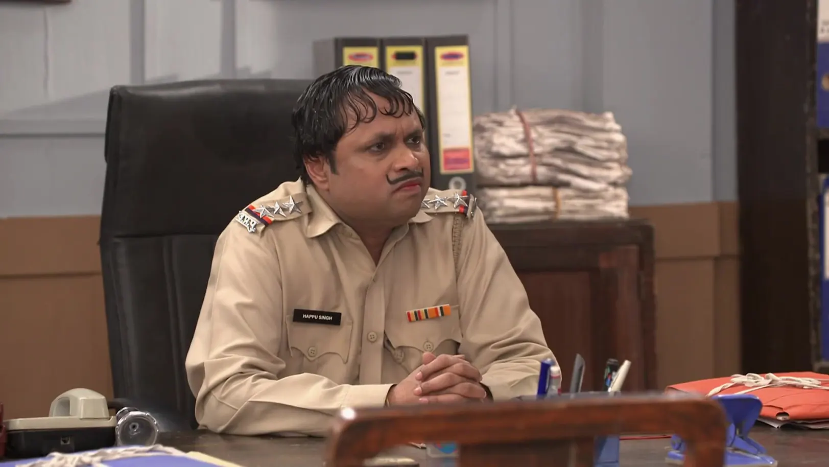 Manohar Is Scared after Meeting Yamdoot - Happu Ki Ultan Paltan 