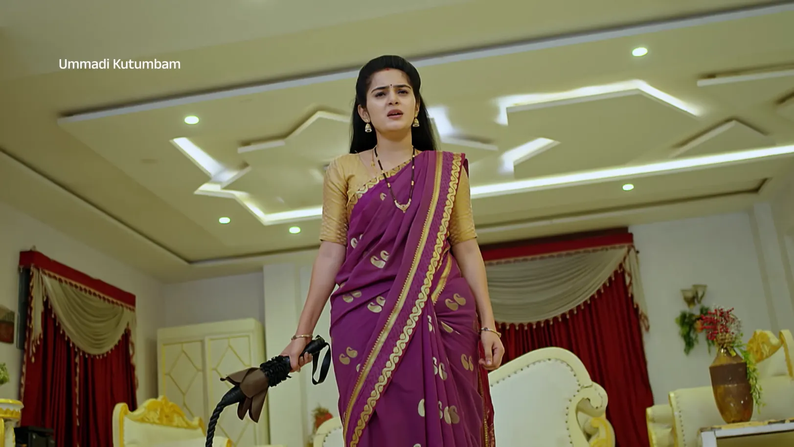 Sharanya Punishes Ananya - Ummadi Kutumbam - Promo