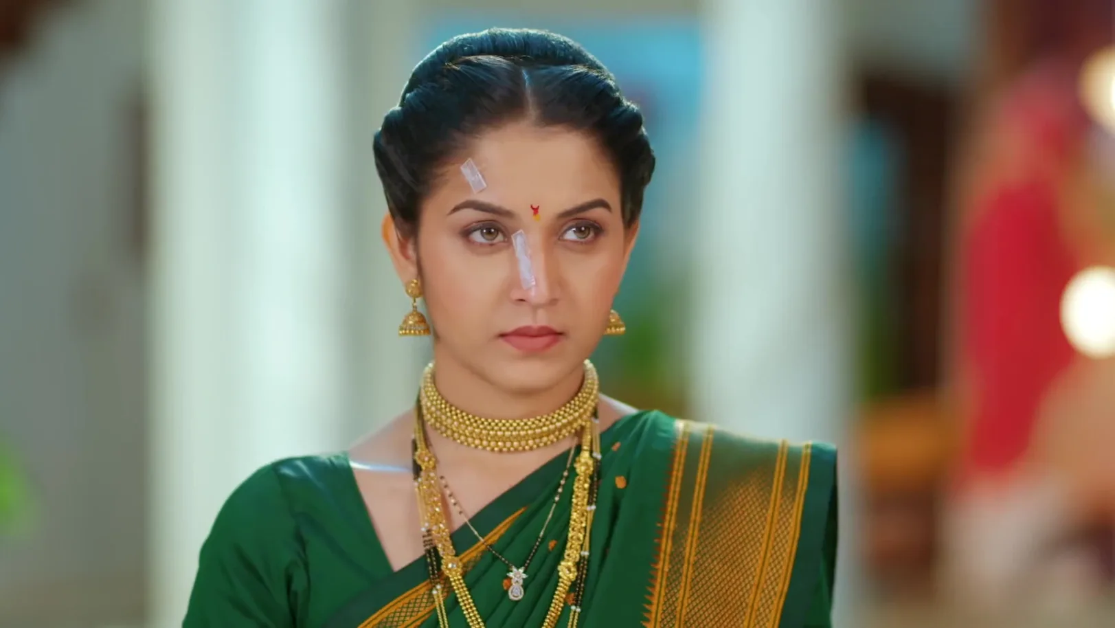 Manjiri Berates Meera and Atharva - Tula Japnar Aahe 