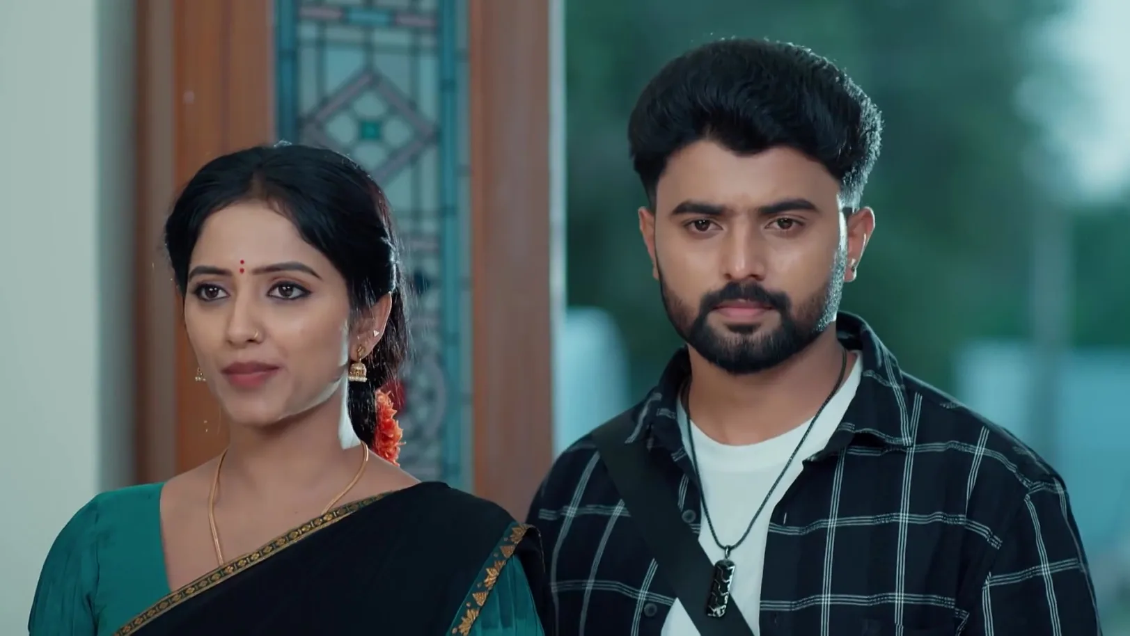 Lakshmi Raave Maa Intiki - April 06, 2026 - Webisode undefined Webisode