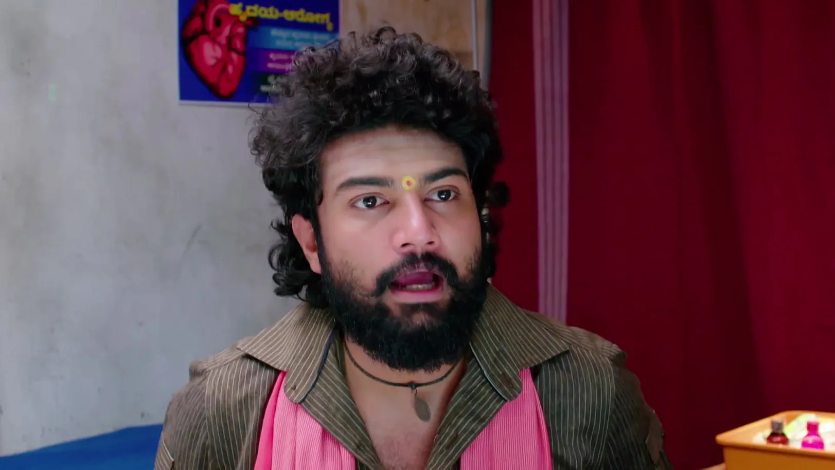 Parshu and Rathna Visit Parvathi's Clinic - Annayya 