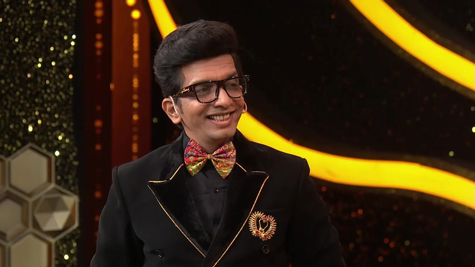 The Police Storm the Stage to Arrest Amey Wagh! - Zee Chitra Gaurav 2026 
