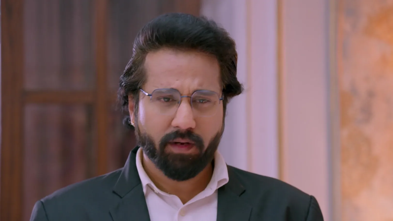 Kishor Adds to Reet's Woes - Jaane Anjaane Hum Mile Kishor Adds to Reet's Woes - Jaane Anjaane Hum Mile