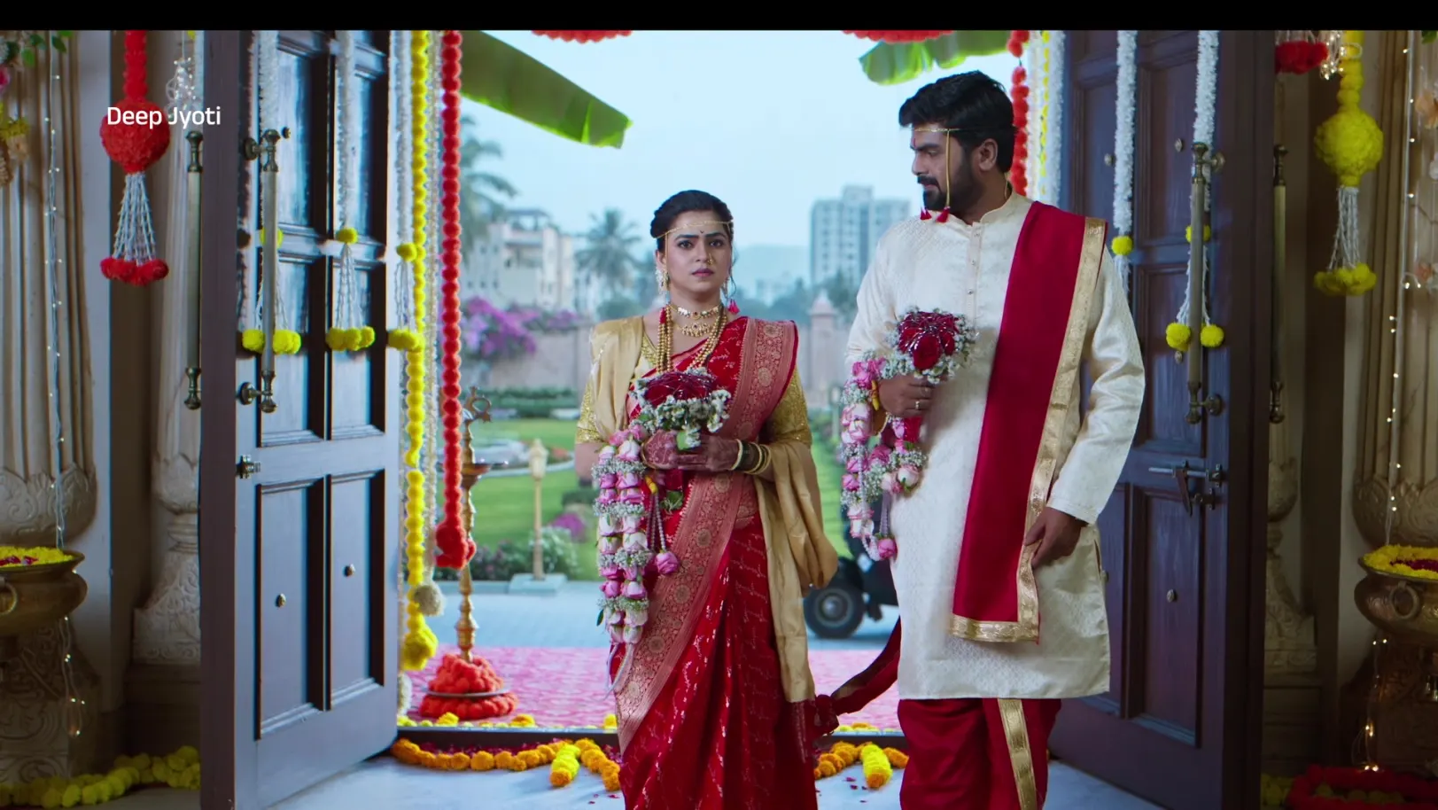 Sisters' 'Grihapravesh' Marked By Love and Revenge - Deep Jyoti - Promo