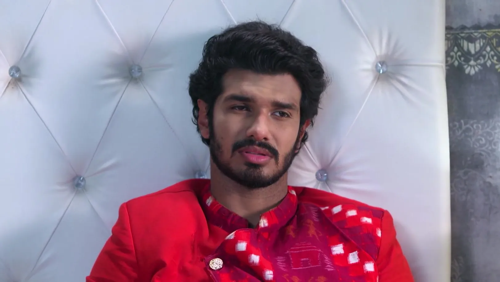 Abhi Questions Mani - Tu Khara Mun Chaai 