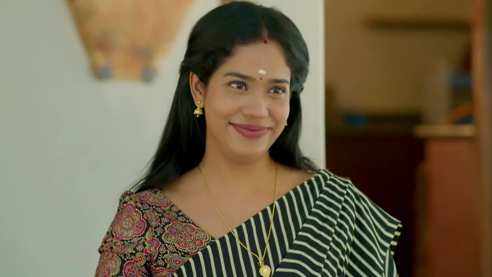 Manathe Kottaram - April 14, 2026 - Webisode 14th April 2026 Webisode