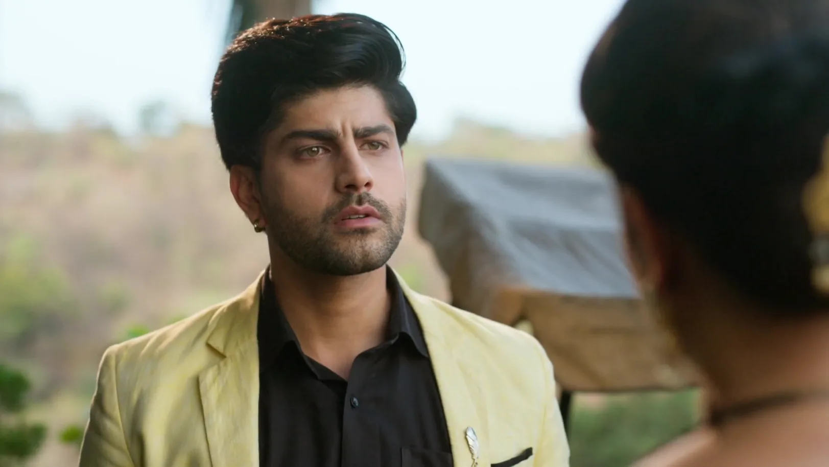 Prabhat's Call Leaves Devansh and Vasudha Perplexed - Vasudha 