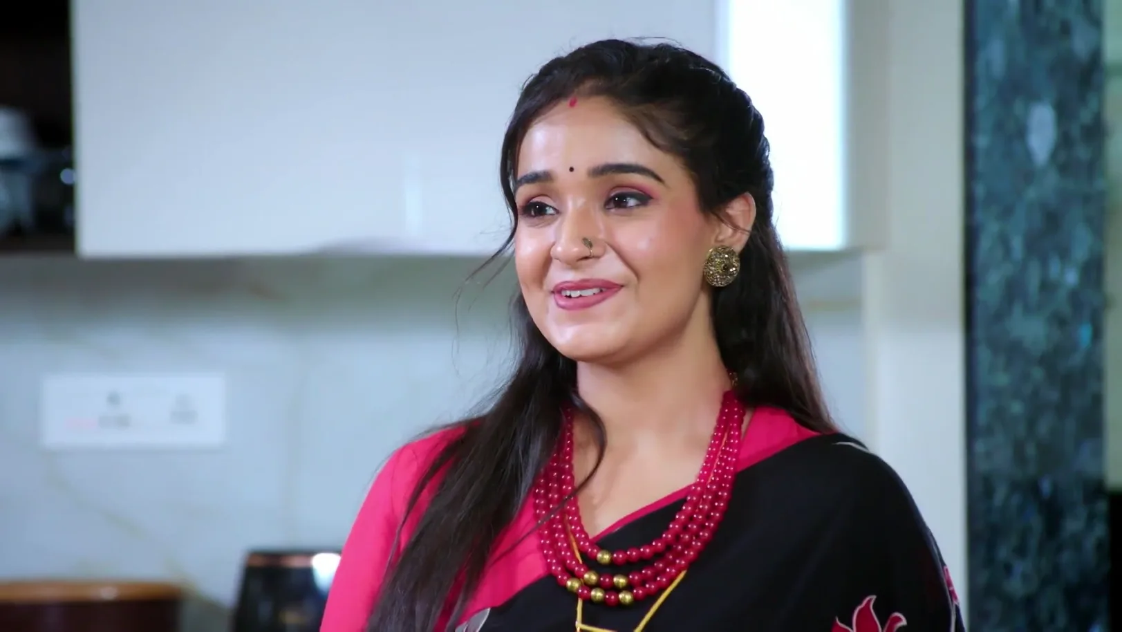 Deepa Wishes for Chirag to Talk to Her Lovingly - Brahmagantu 