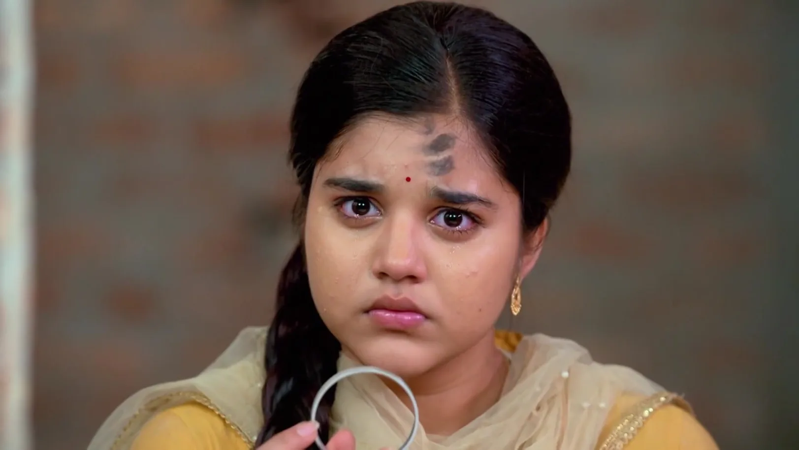 Indrani Learns of Ayushman’s Peril 20th April 2026 Webisode