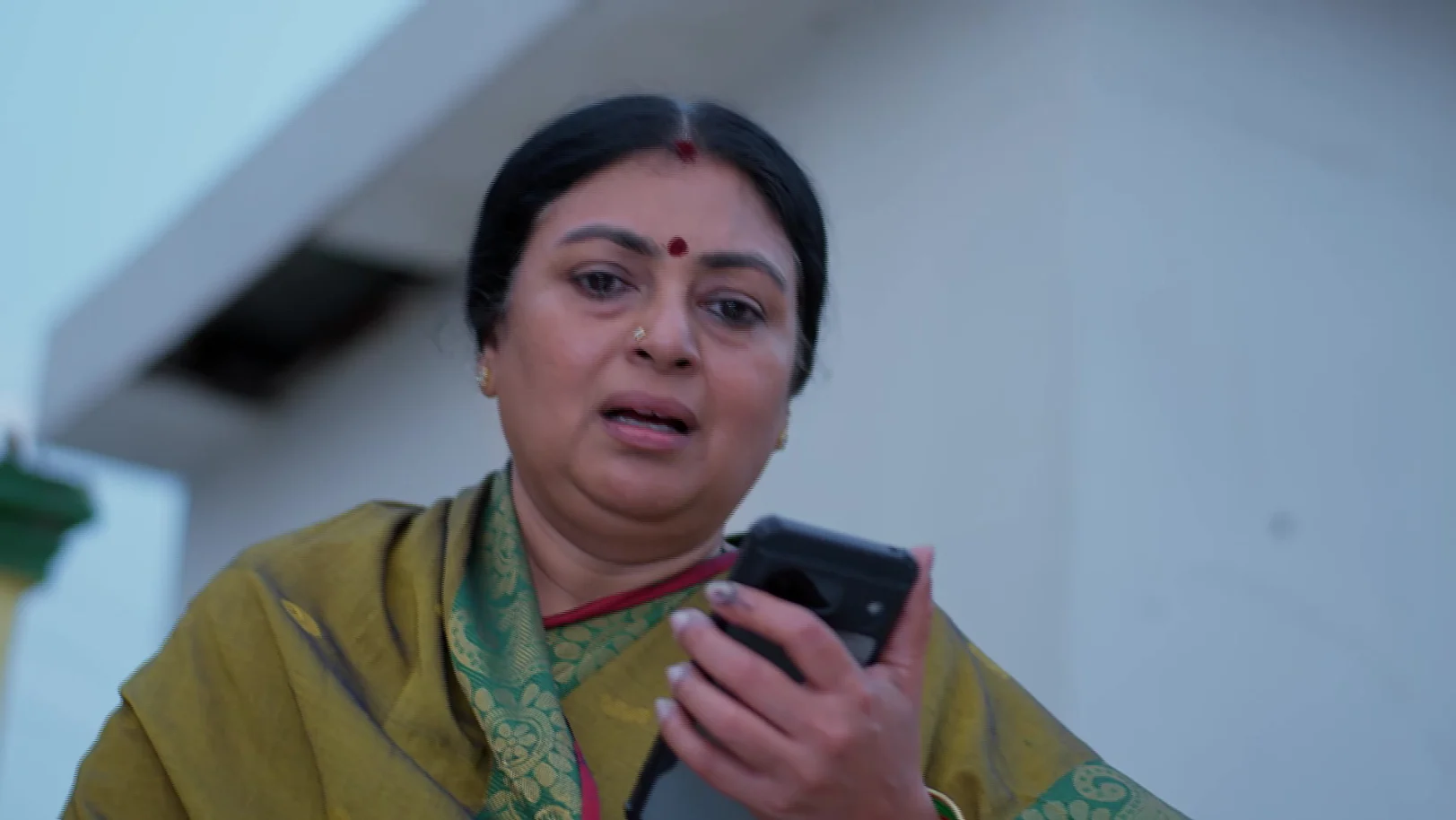 Lakshmi Nivasam - May 04, 2026 - Episode Spoiler