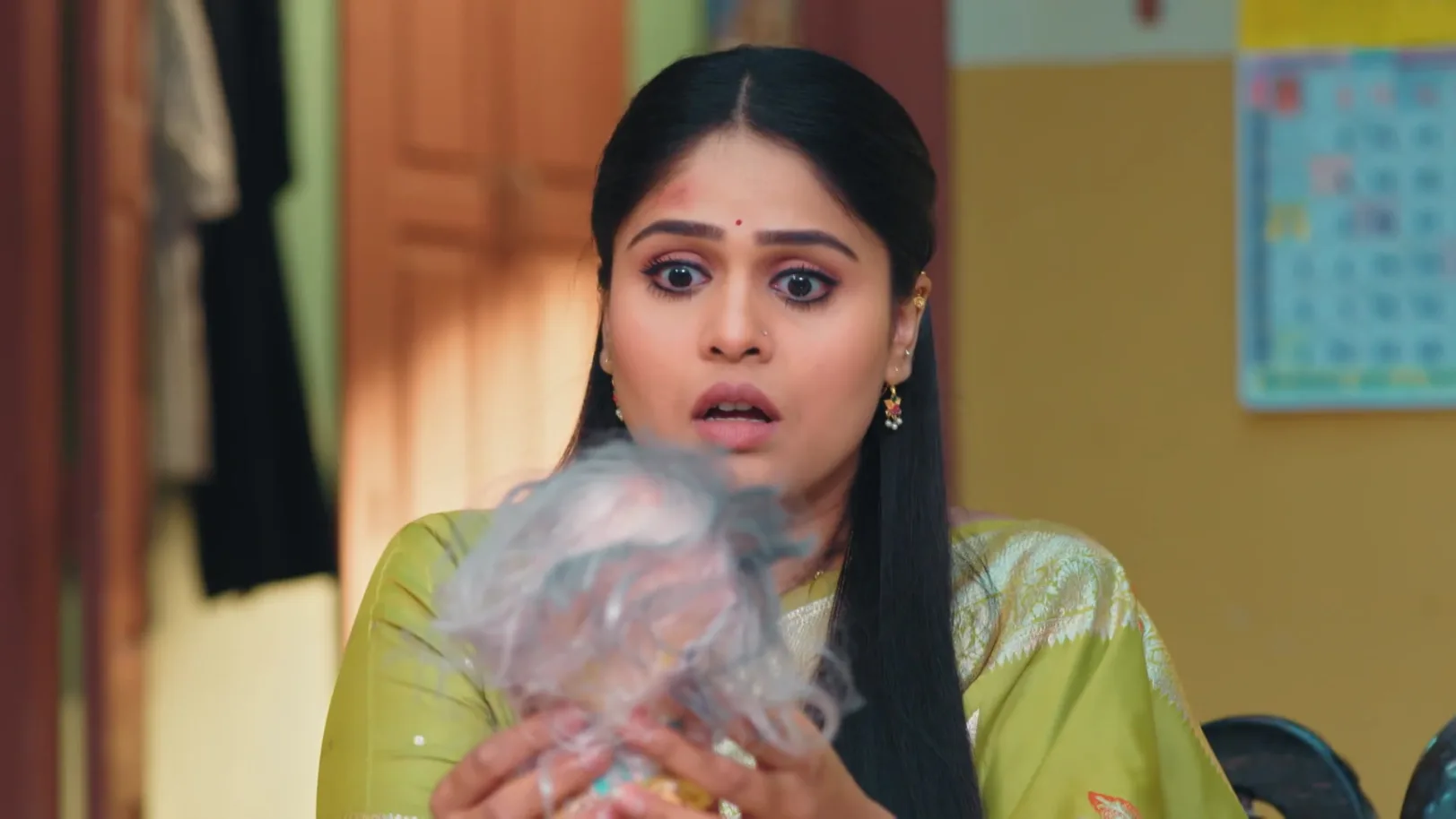 Lakshmi Niwas - May 01, 2026 - Episode Spoiler
