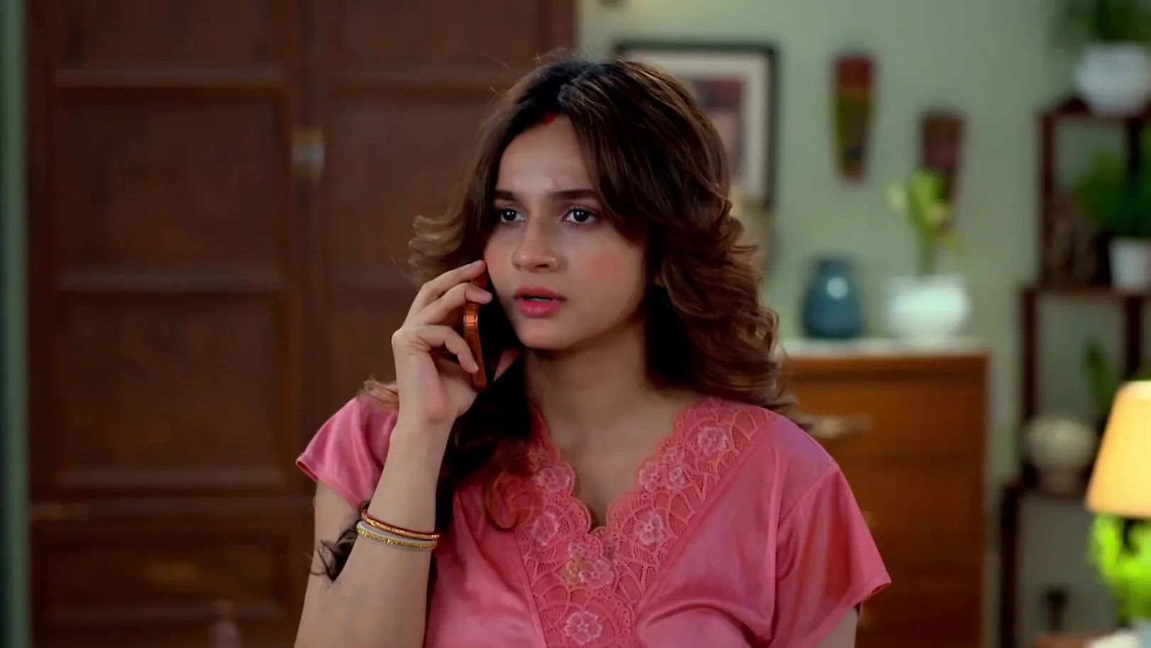 Sudeb's Disappearance Frets Kamala 28th April 2026 Webisode