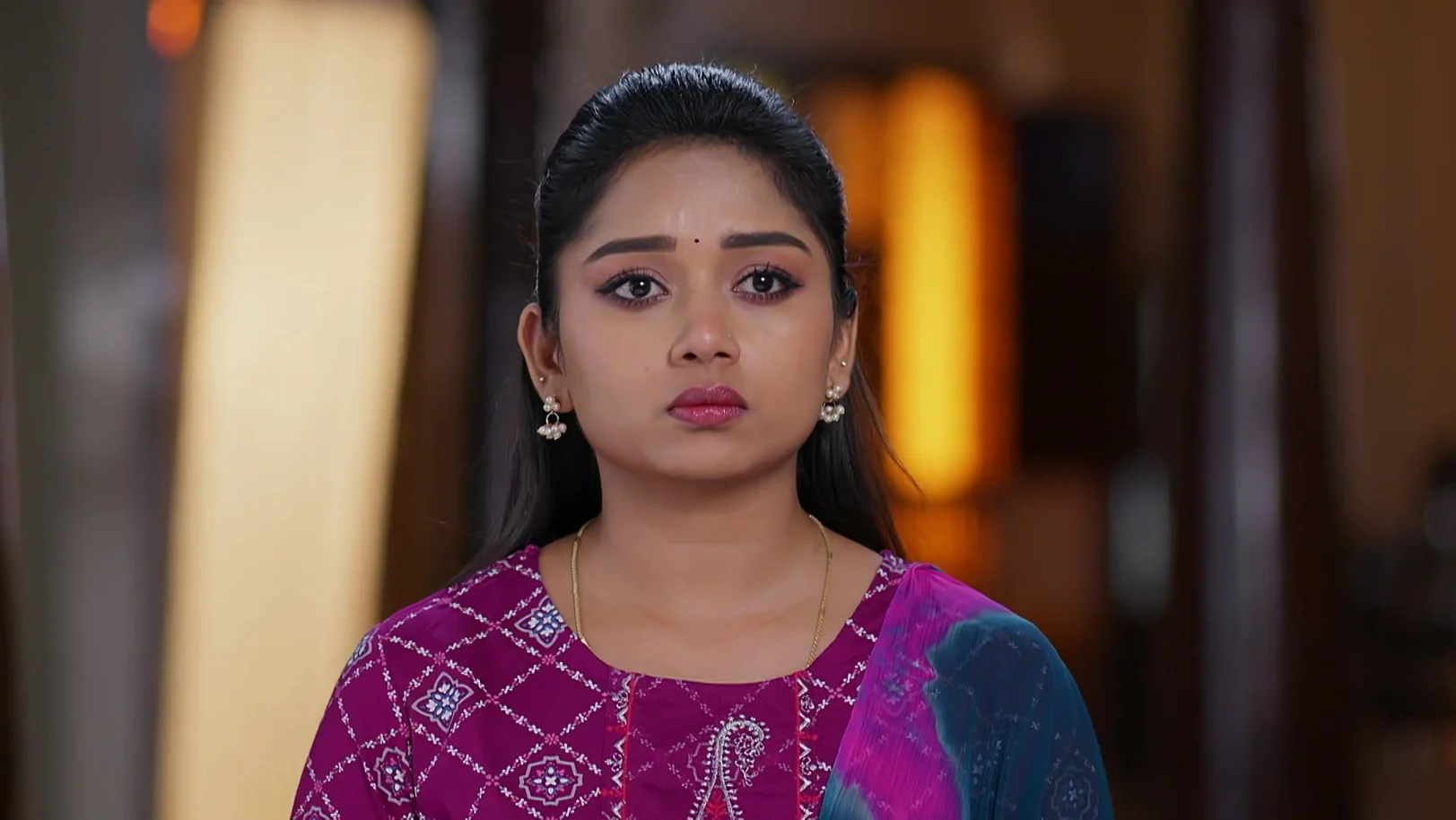 Aadhya Tells the Villagers about Classical Dancing - Sandhyaraaga 