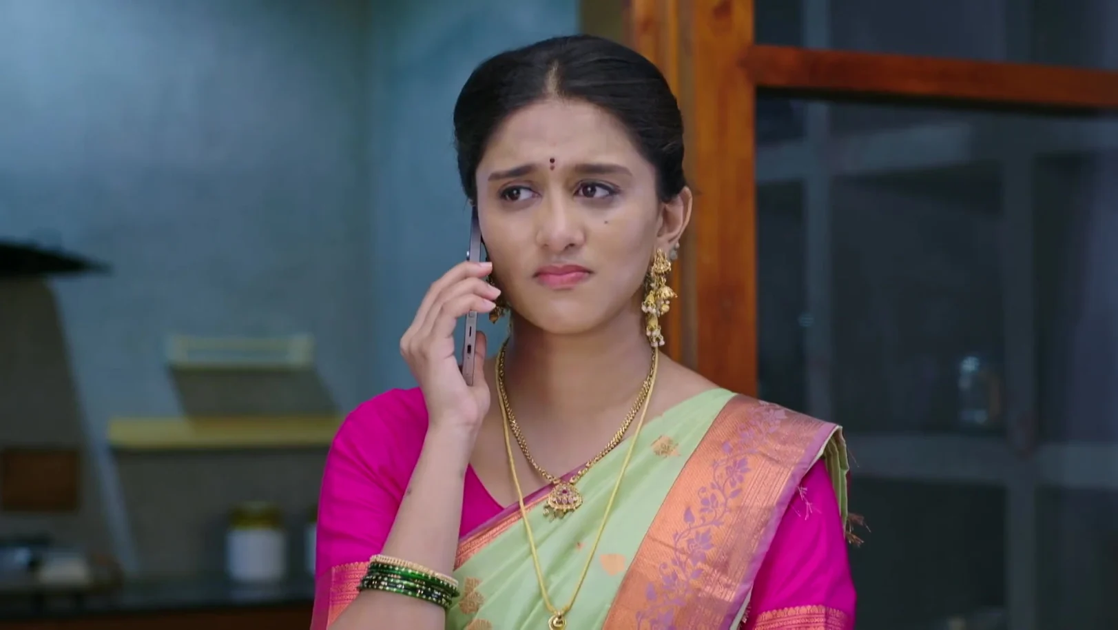 Parvathi Reassures Rathna about Rashmi - Annayya Parvathi Reassures Rathna about Rashmi - Annayya