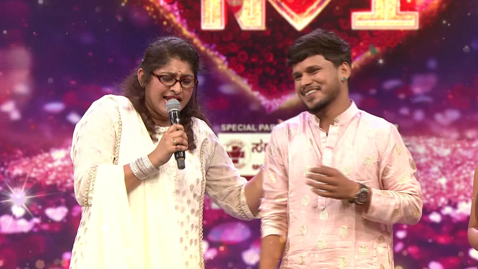 Love in Laughter - Jodi No 1 - Promo