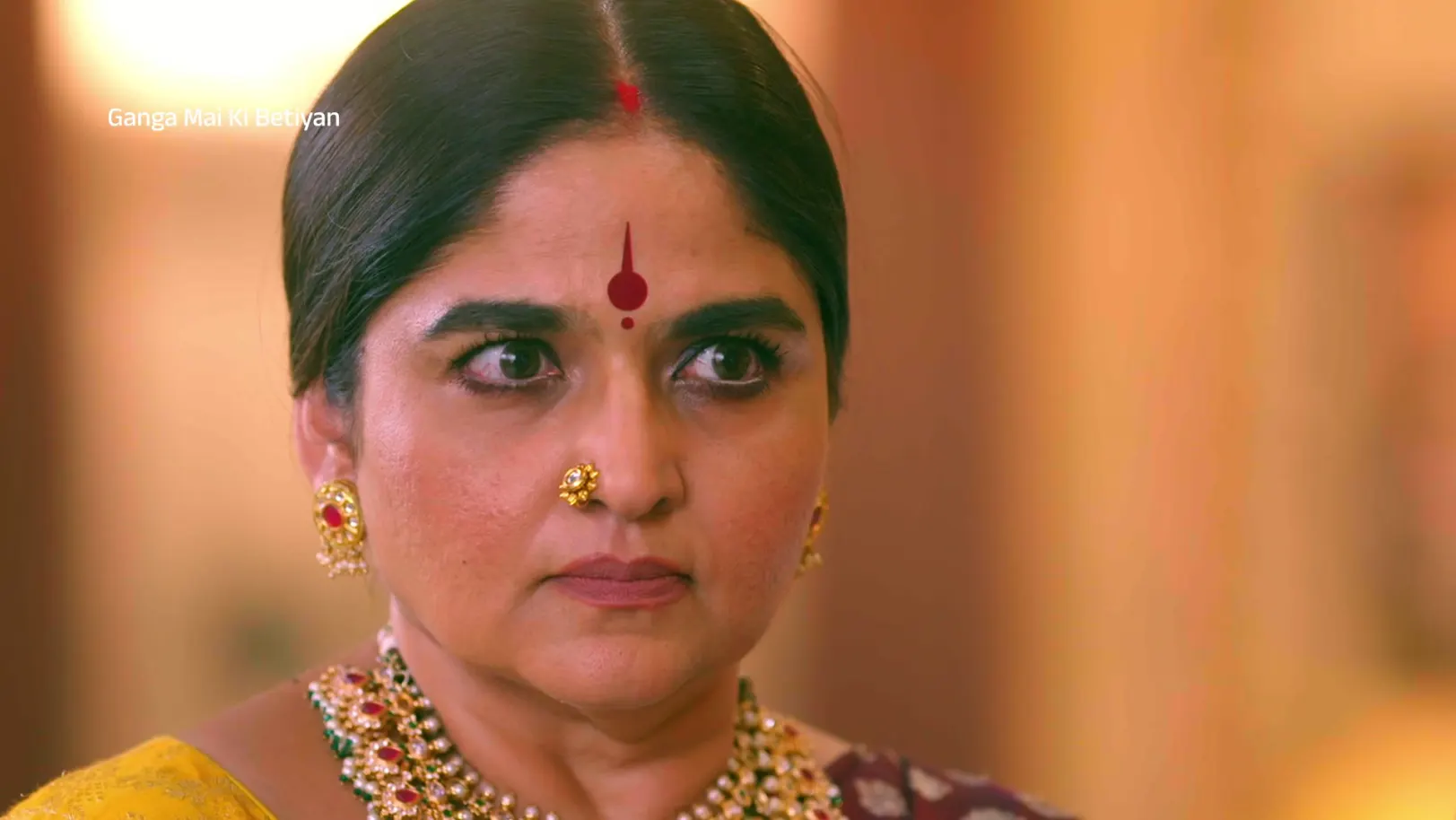 Durgawati Refuses to Accept Sneha as Daughter-in-Law - Ganga Mai Ki Betiyan - Promo
