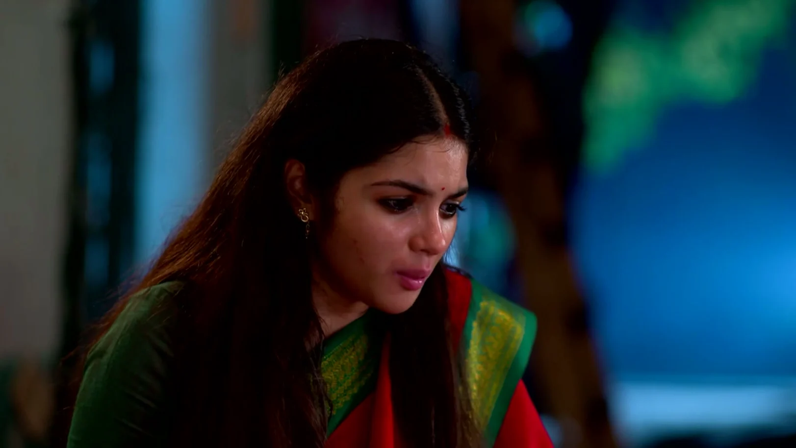 Anubhab Sustains Injury - Kone Dekhaa Alo Anubhab Sustains Injury - Kone Dekhaa Alo