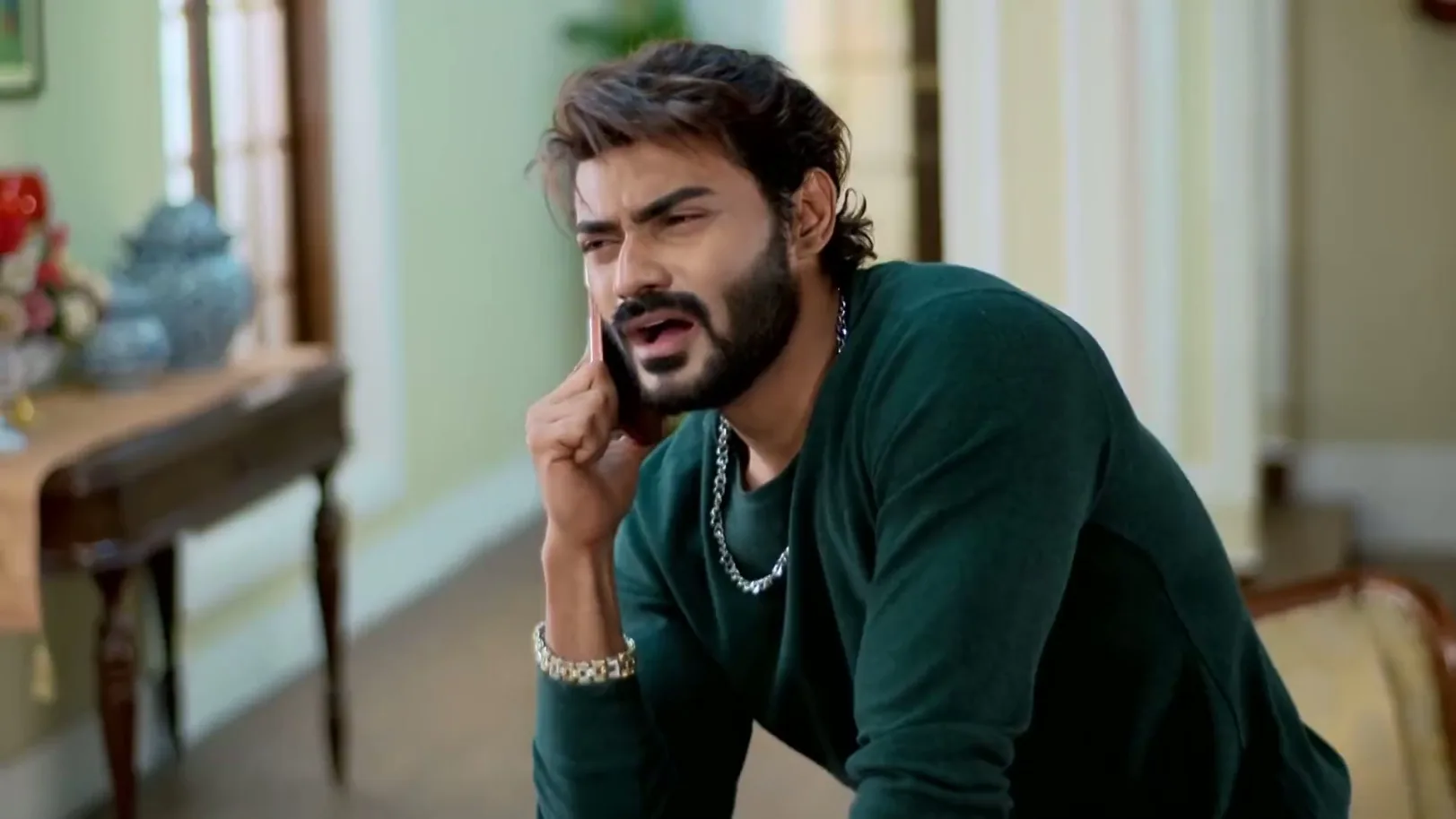 Mandar Shares His Suspicion with Ranjini - Saat Pake Bandha 