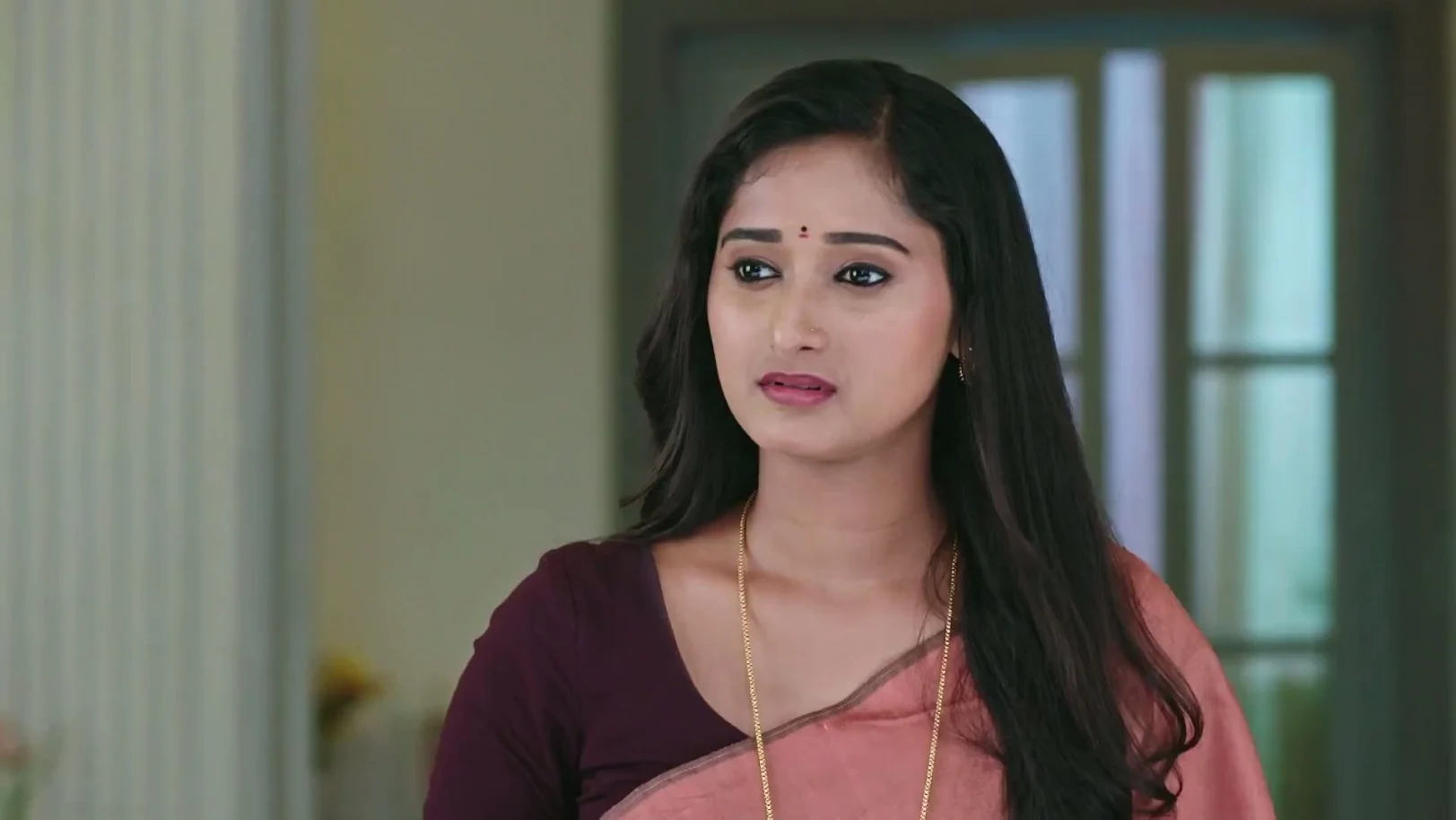 Malavika is Anxious - Naa Ninna Bidalaare Malavika is Anxious - Naa Ninna Bidalaare