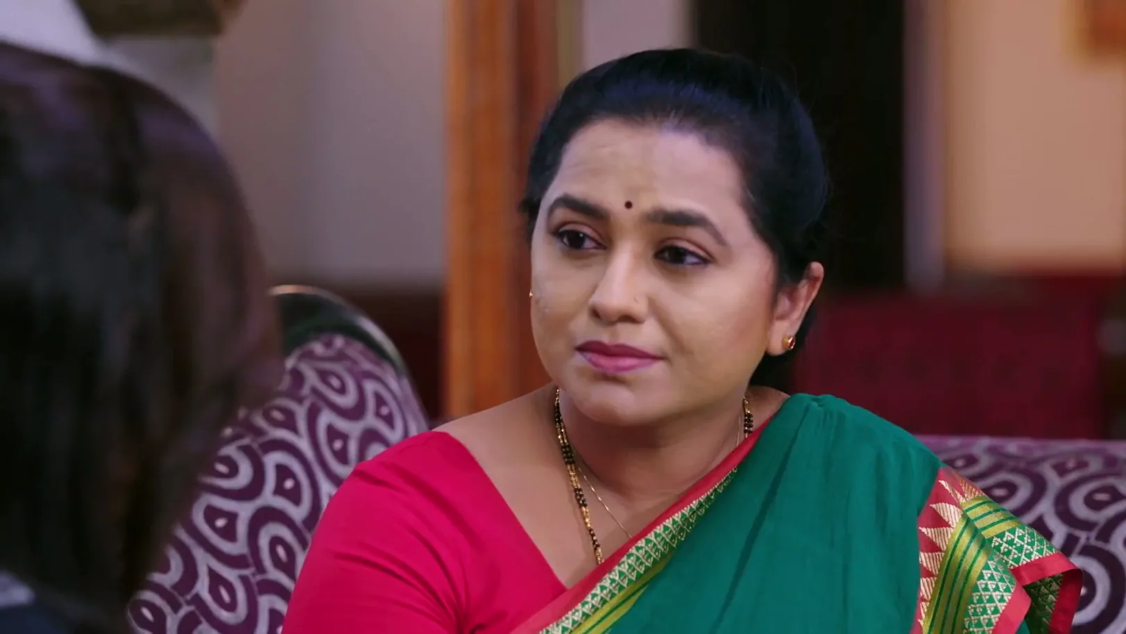 Nandini Boosts Shravani's Courage - Shravani Subramanya 