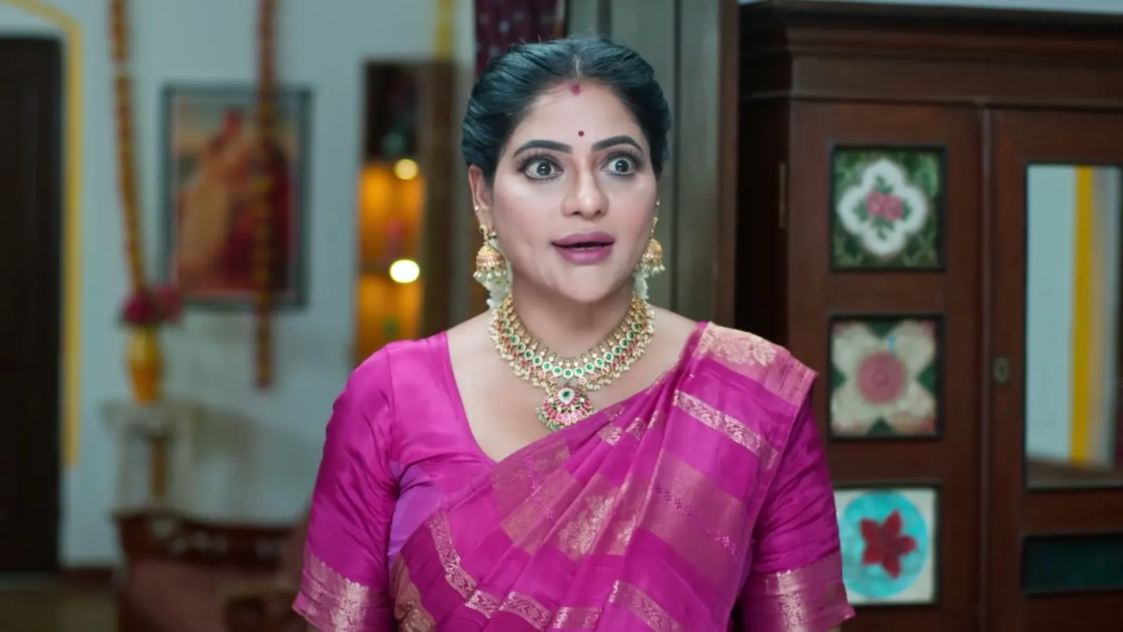 Karthigai Deepam - June 10, 2026 - Webisode 10th June 2026 Webisode