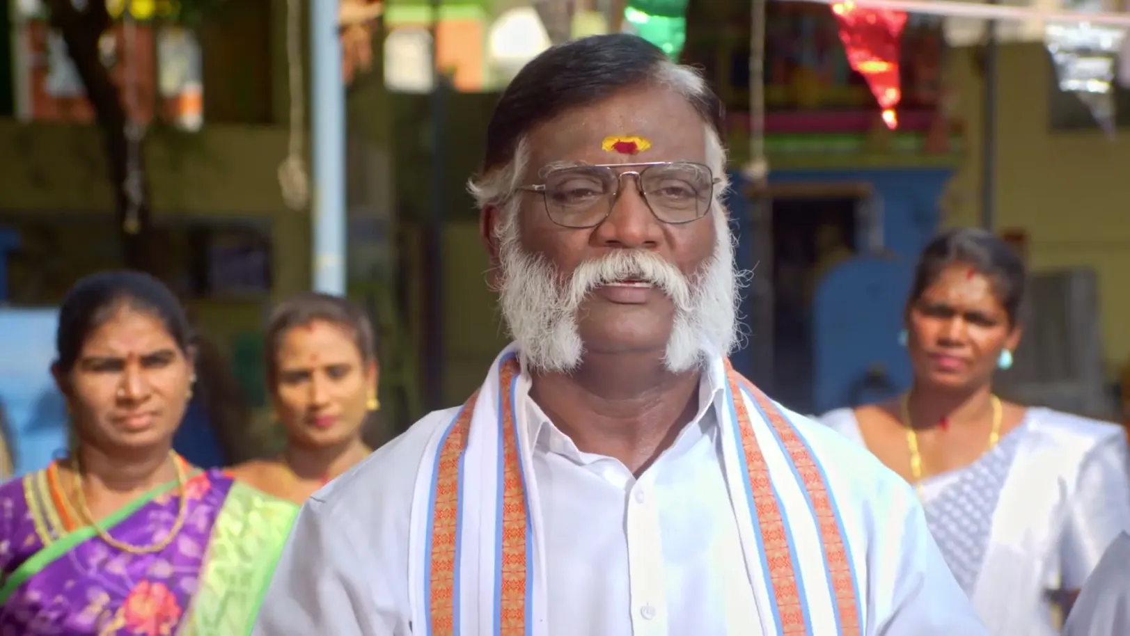A Heartbroken Sivaraman - Sandhya Raagam A Heartbroken Sivaraman - Sandhya Raagam