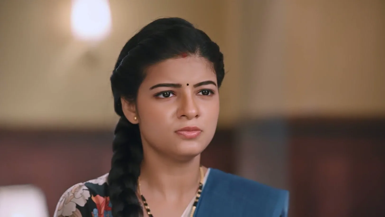Ved Troubles Saru Deliberately - Saru Ved Troubles Saru Deliberately - Saru