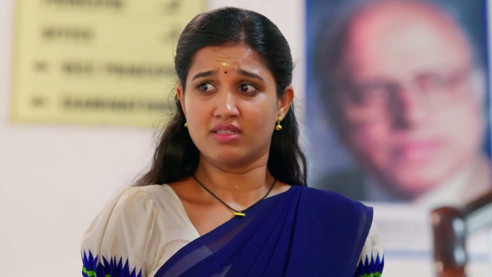 Mahi Comes To Pick Kalyani - Chembarathy Mahi Comes To Pick Kalyani - Chembarathy