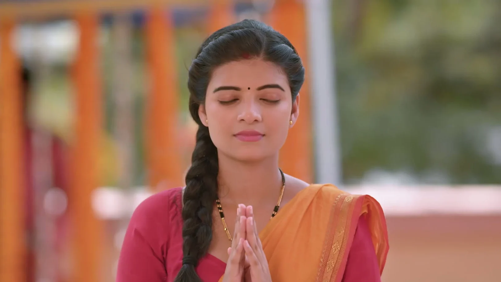 Saru and Ved Circle the Temple Together - Saru 