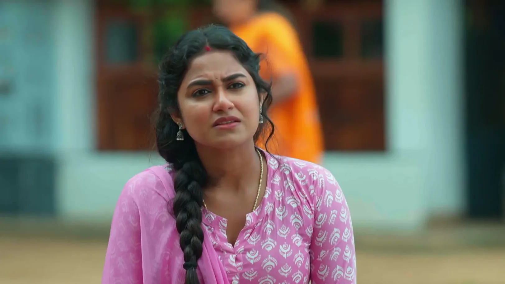 Radhika is Happy to See Shyama - Snehapoorvam Shyama Radhika is Happy to See Shyama - Snehapoorvam Shyama
