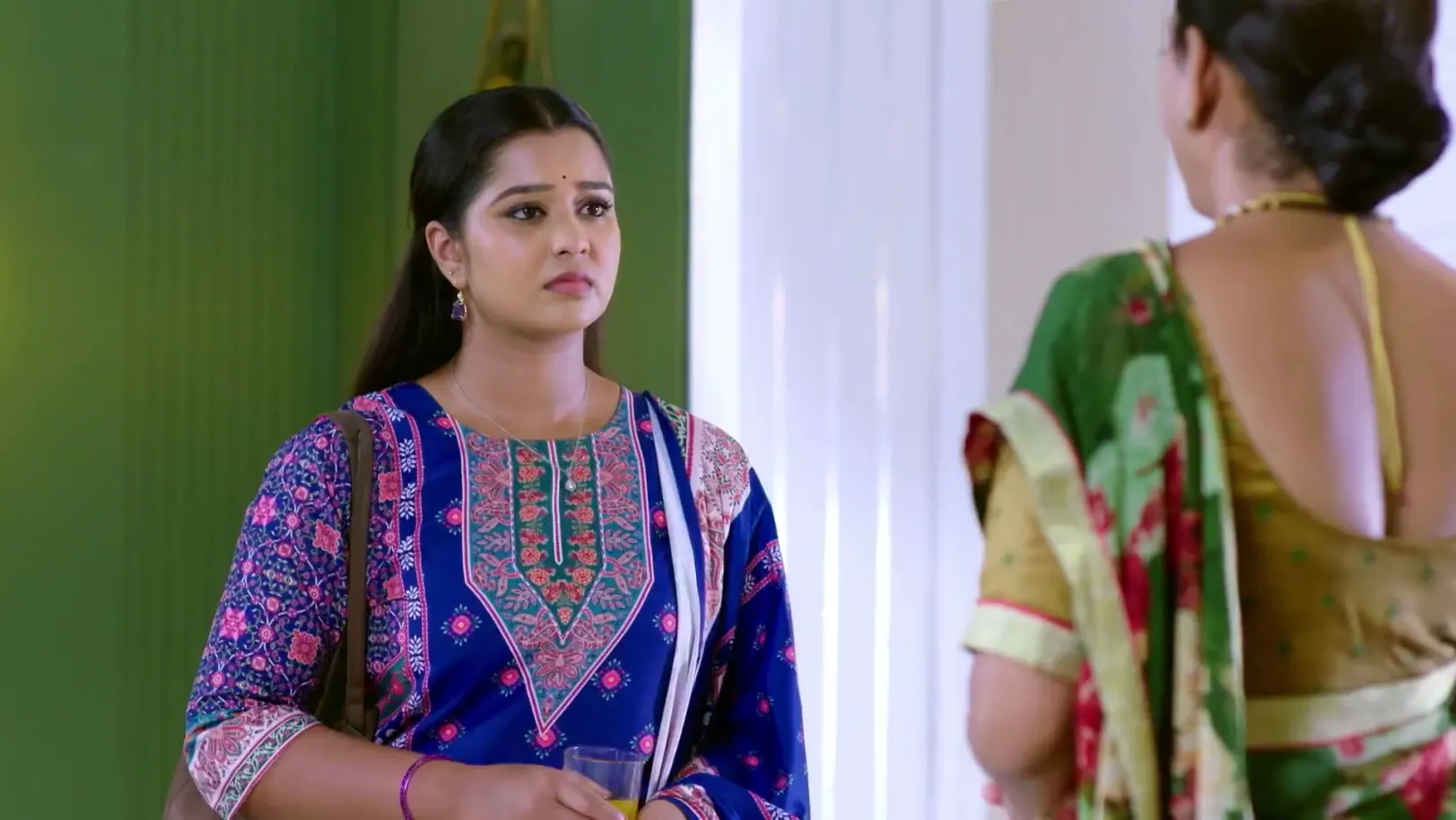 Yashoda Doubts Rukku’s Motives - Krishna Rukku Yashoda Doubts Rukku’s Motives - Krishna Rukku