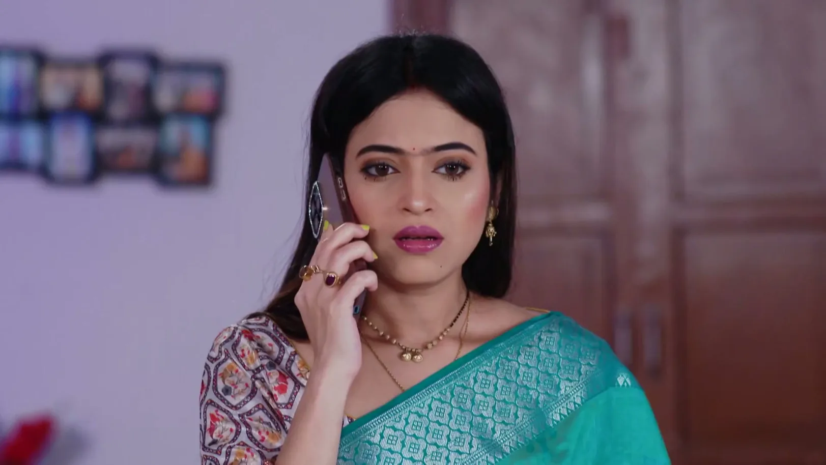 Upasana Learns the Truth - Sathi Sata Janmara 