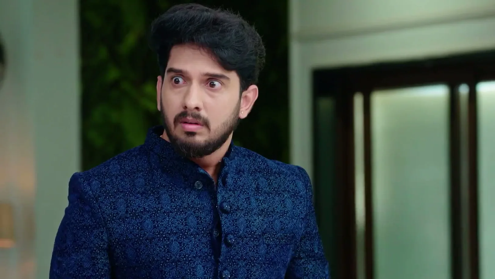 Karna Orders Sanjay to Marry Riya - Karna Karna Orders Sanjay to Marry Riya - Karna