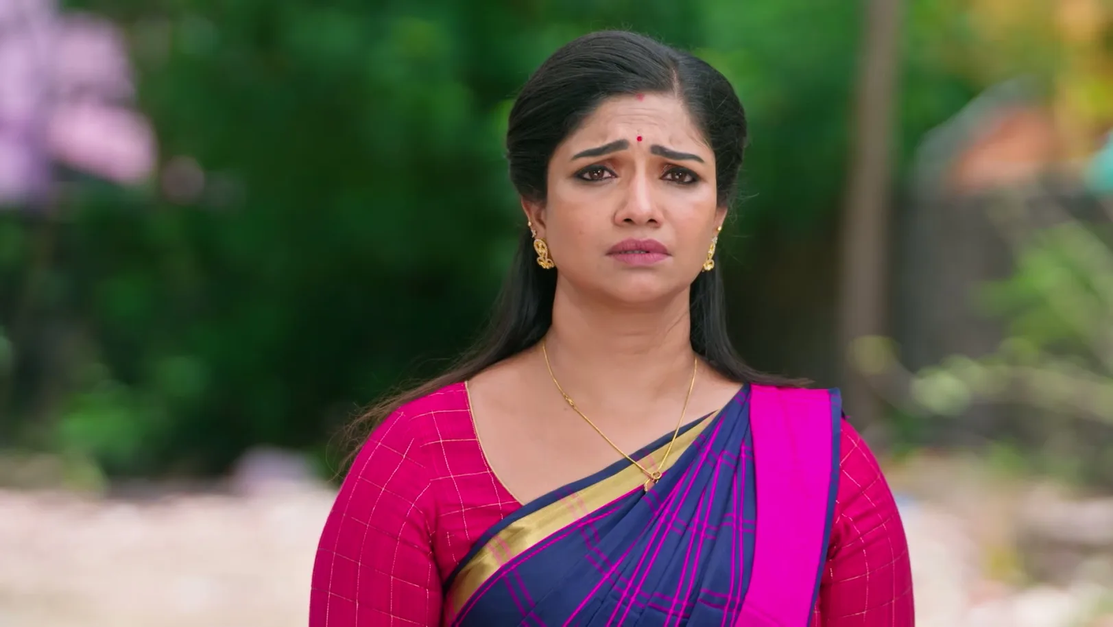 Karthigai Deepam - July 04, 2026 - Episode Spoiler